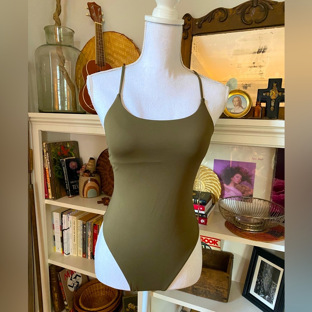 ✨NWT Everlane One Piece Swimsuit Tie-Back Size Small